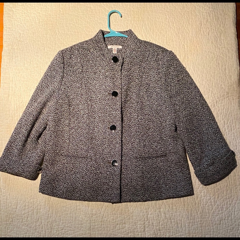 JM collection jacket size 18